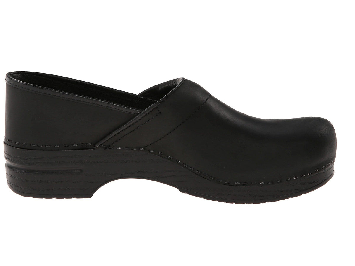 Dansko DANSKO Men's Professional Black Oiled Leather Clogs