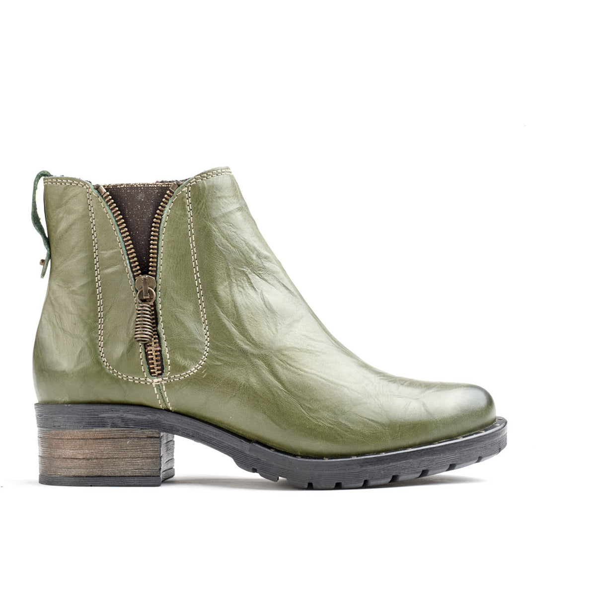 Dromedaris Kelyn Scrunched Leather Bootie