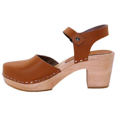 BJORK BJORK MARGARETA Swedish Wood Clog Sandals in Oiled Leather