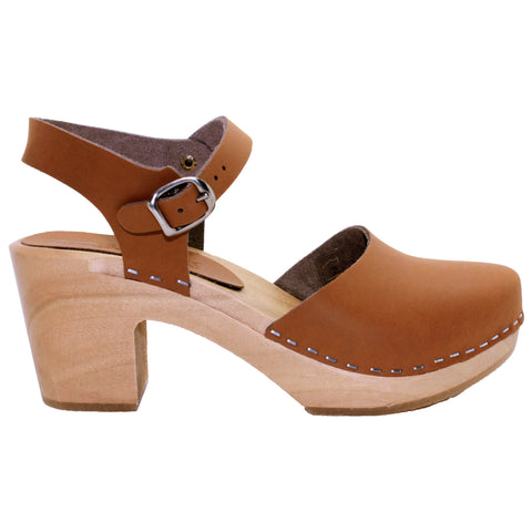 BJORK BJORK MARGARETA Swedish Wood Clog Sandals in Oiled Leather