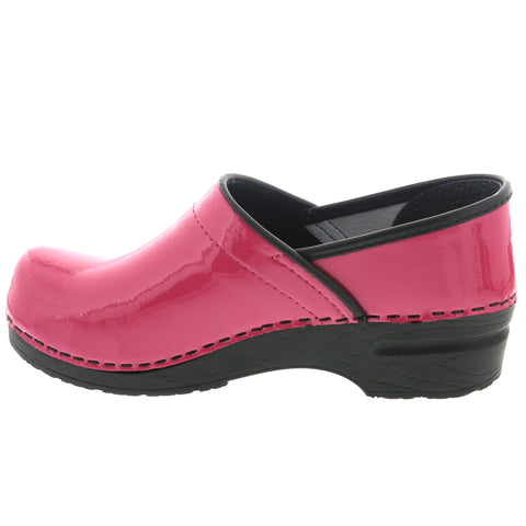 BJORK BJORK PRO ELSA Patent Leather Clogs in Fuchsia