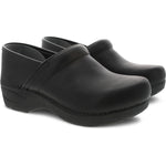 Dansko DANSKO XP 2.0 Waterproof Pull Up Leather Clogs